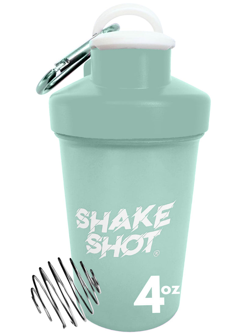 Shake Shot Mini botella de 4 oz verde para suplementos y preentrenamiento con clip y bola mezcladora