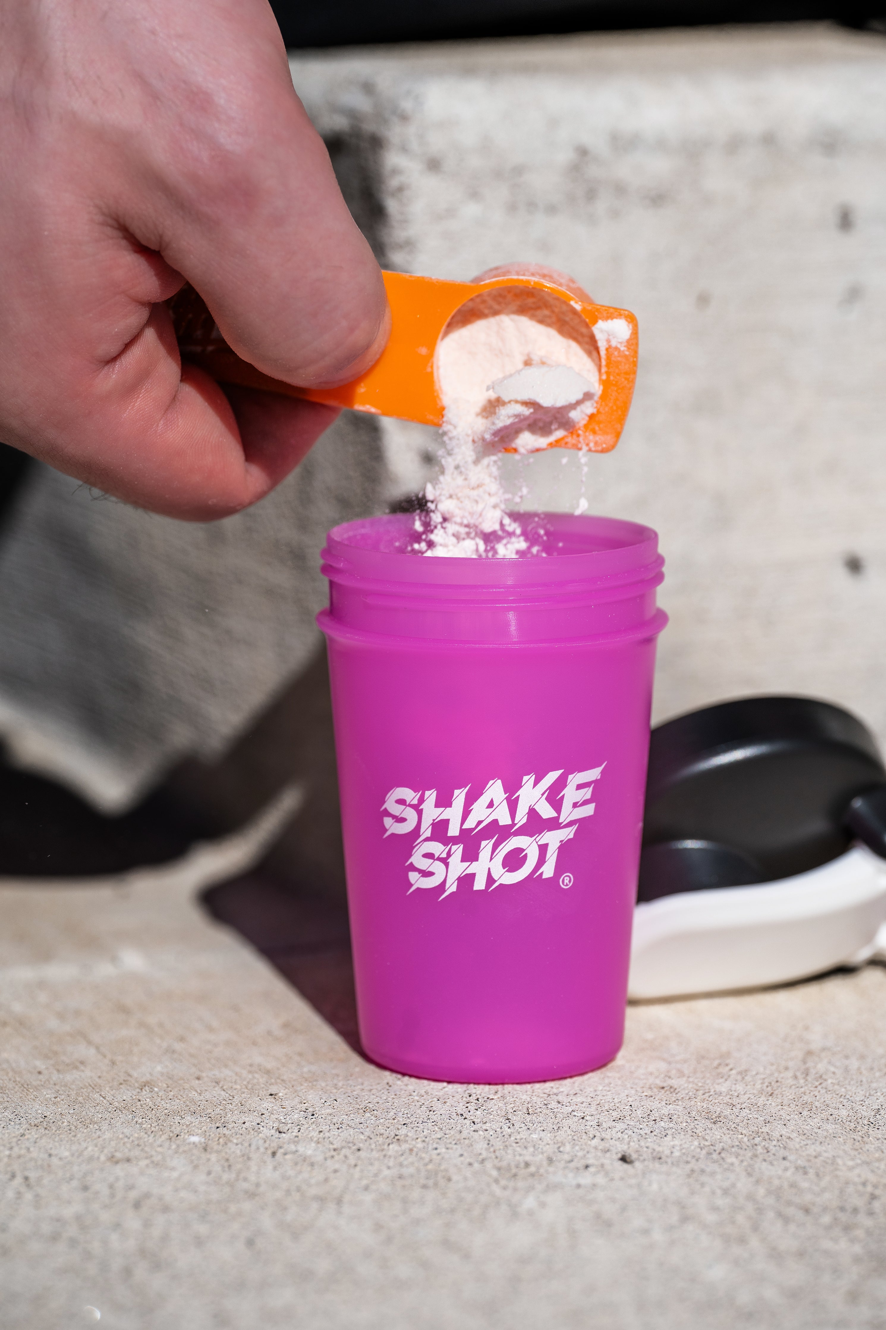 Shake Shot Bottle Pink 4 oz