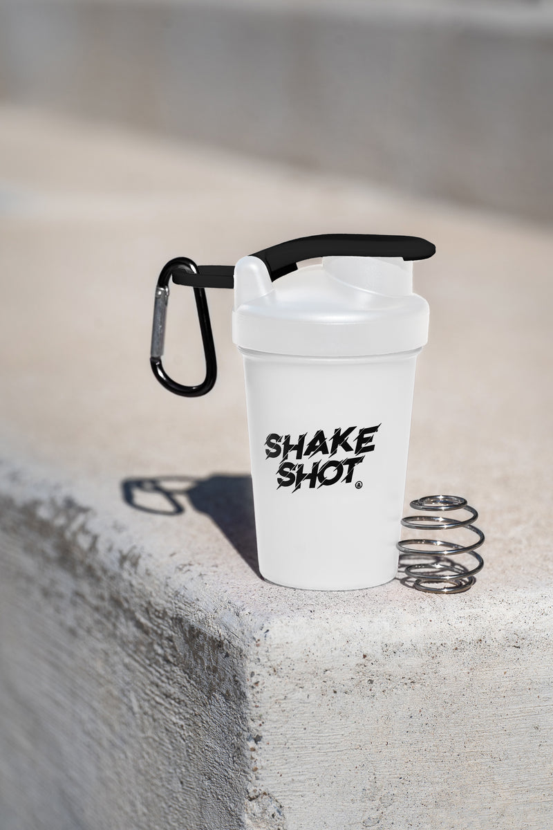 Bote Mini de 4 oz Shake Shot para Pre-entreno y Suplementos con Clip y Bola Mezcladora